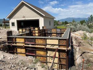 Professional concrete contractor foundation installation