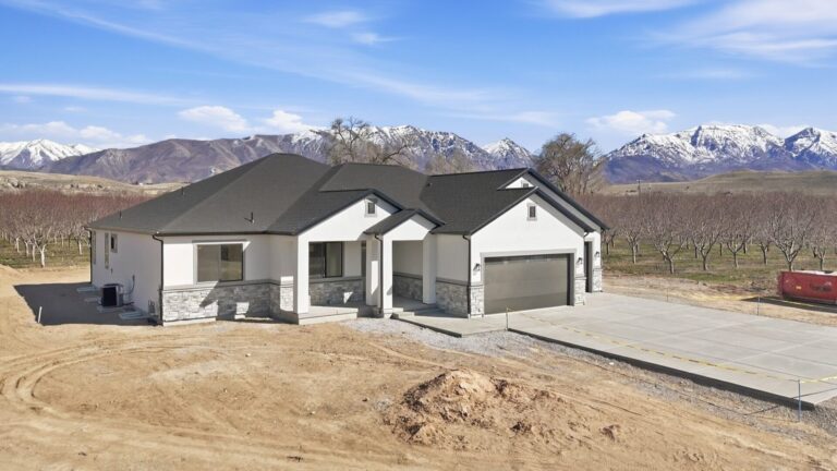 modern luxury custom home build by smith builders utah